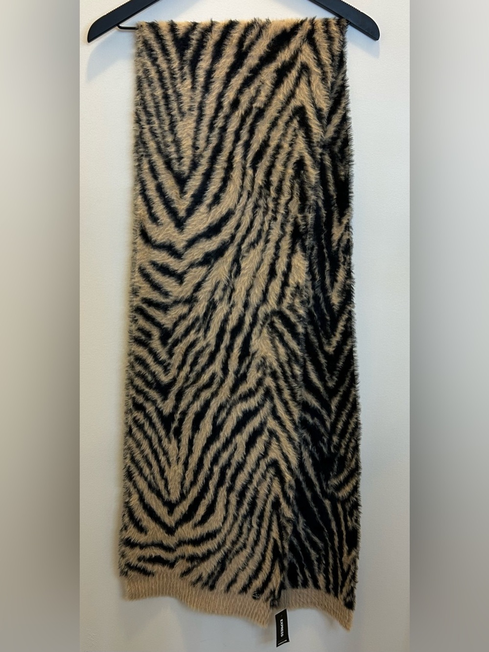 NWT Express Fuzzy Animal Print Scarf